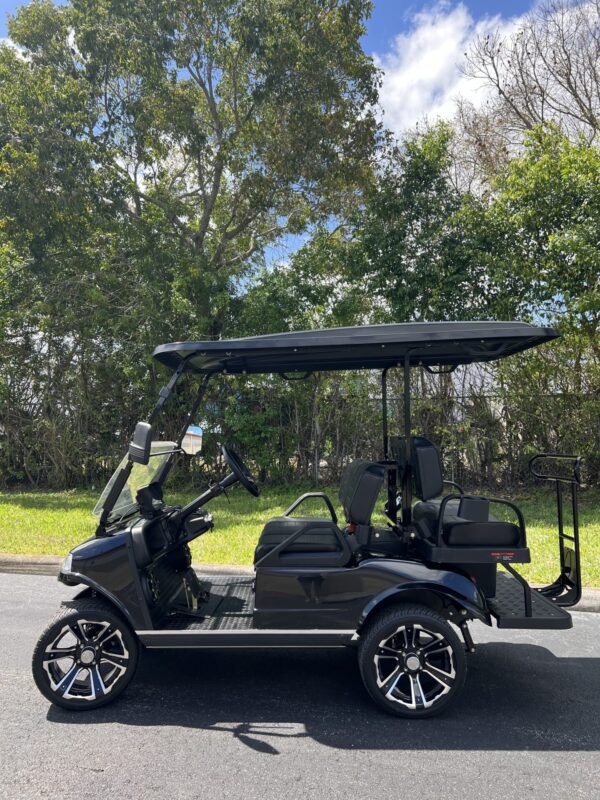 2025 Evolution Classic 4 Plus For Sale - Image 2