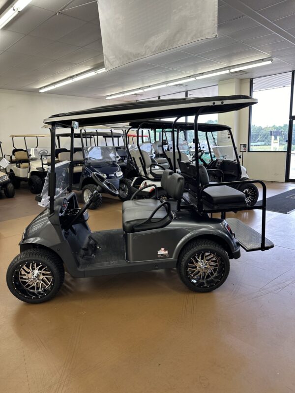 2020 E-Z-GO RXV For Sale - Image 6