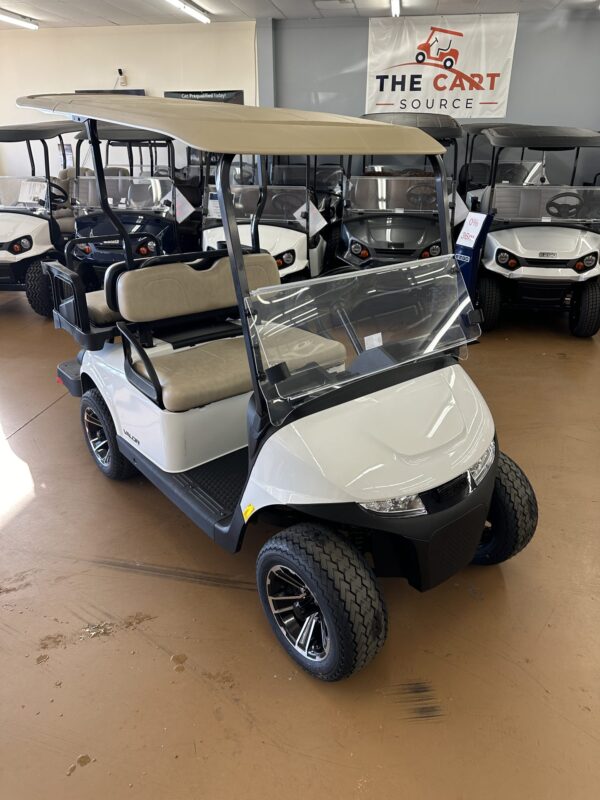 2025 E-Z-GO Valor For Sale